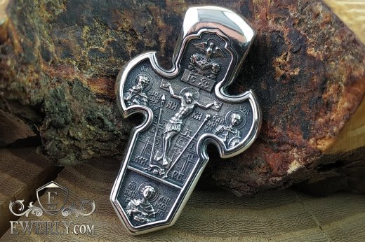 Наперсний хрест із срібла 925 проби з чорнінням купити